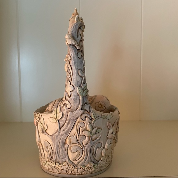 Jim Shore “Follow Your Path” White Woodland Easter Basket with Eggs - Picture 4 of 16